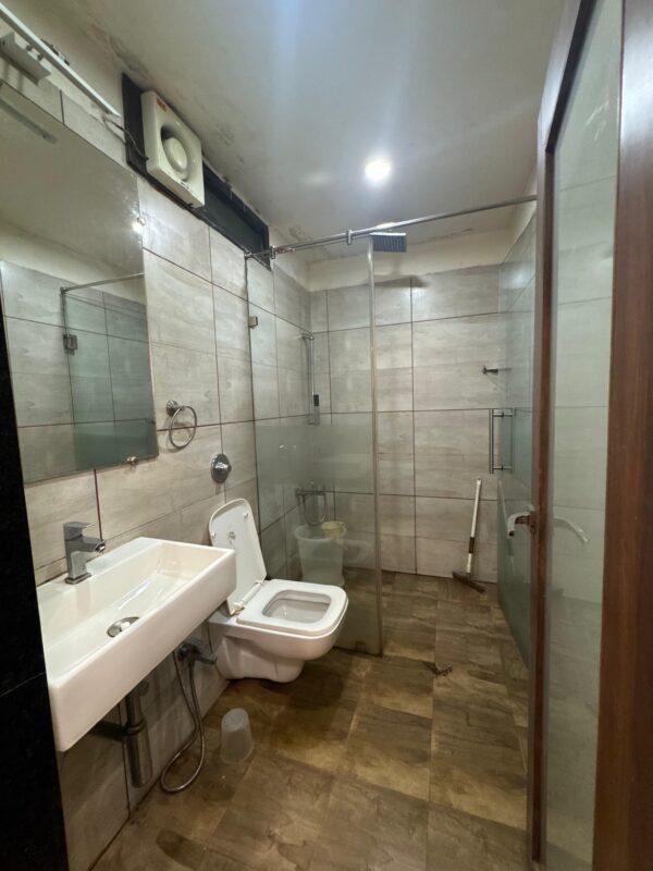 Attached Bathroom in Executive Room Pachmarhi